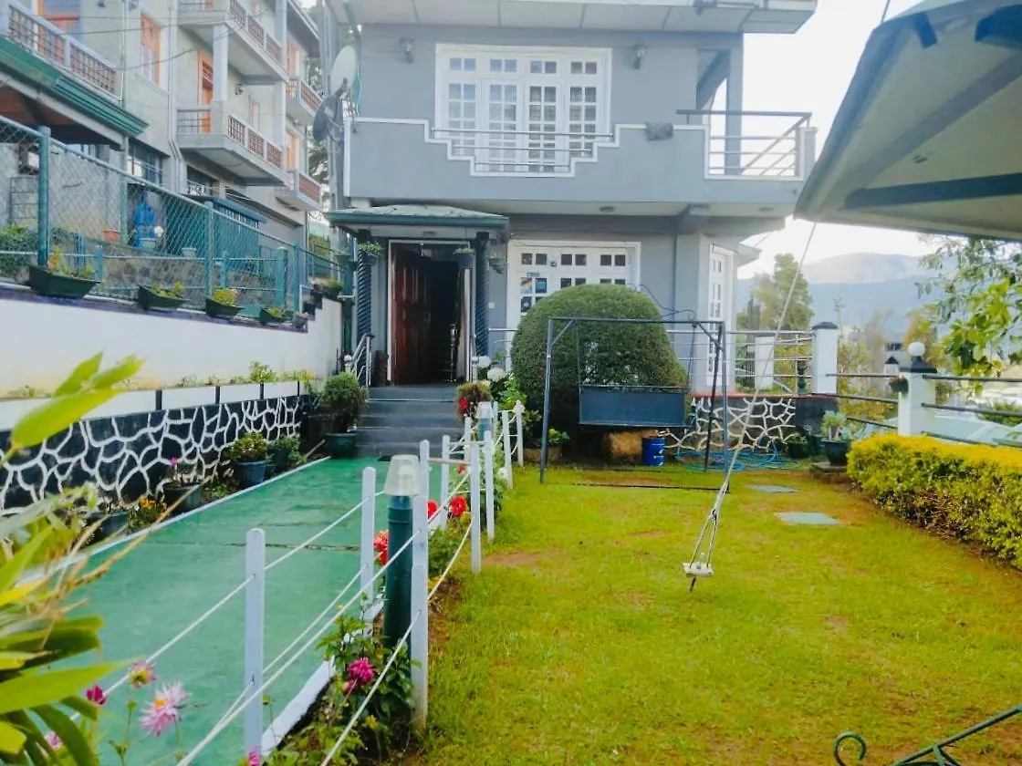 New Royal Mount Hotel Nuwara Eliya 0*,